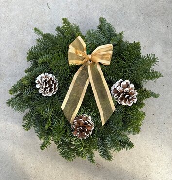 Classic Gold Wreath with Pinecones 8 inch