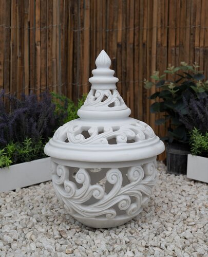 Lantern Garden White