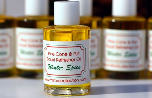 Refresher Oil for Pine Cones and Pot Pourri 15ml