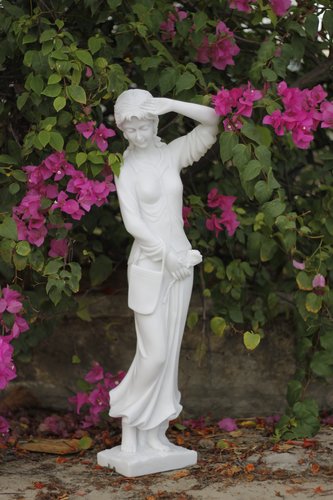 Statue Madelaine White