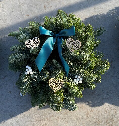 Teal Wreath 8 inch