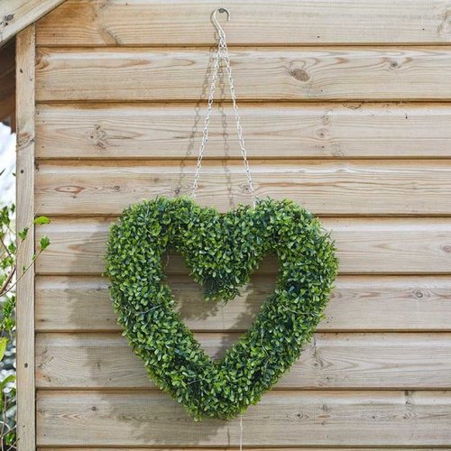 Faux Topiary Boxwood Heart - image 1
