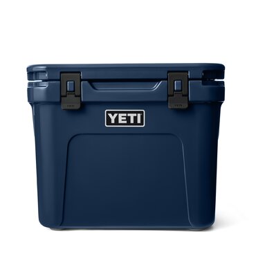 YETI Roadie 32 Navy - image 4